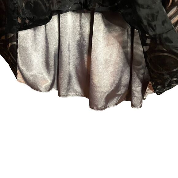 NWT! Flip strapless mini dress. Size 6‎ - Picture 9 of 10